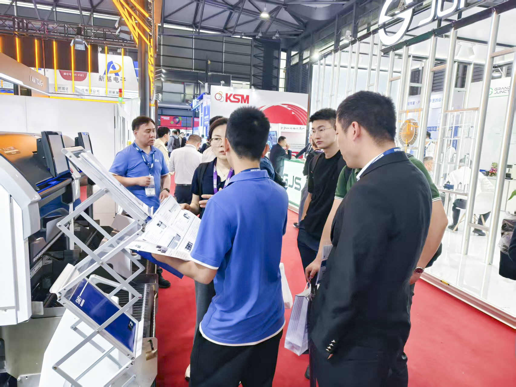 微信图片_20250331154627_1.png 微信图片_20250331154627_1.png